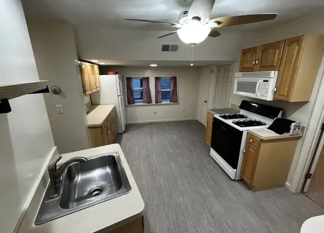 Property at 15 Waterloo St Unit 3, Boston, MA, 02136, 1 bed, 1 bath, [object Object]