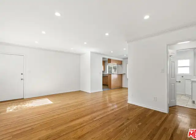 Property at 1235 N Harper Ave Unit 15, West Hollywood, CA, 90046, 1 bed, 1 bath, [object Object]