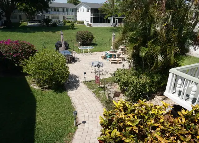 Property at 202 Andover H, West Palm Beach, FL, 33417, 1 bed, 1 bath, [object Object]