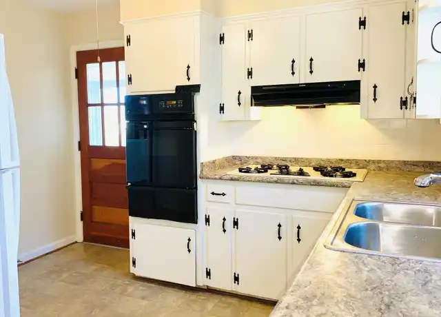 Property at 125 Hillcrest Dr, Fredericksburg, VA, 22401, 3 beds, 1 bath, [object Object]