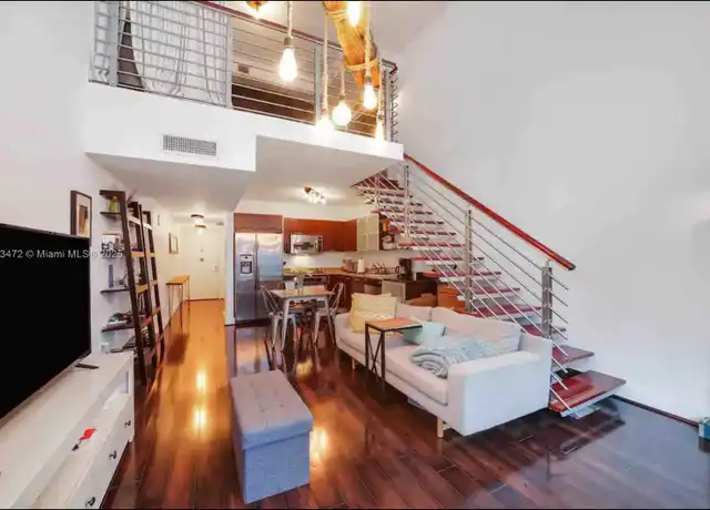 Property at 41 SE 5th St #704, Miami, FL, 33131, 1 bed, 1.5 baths, [object Object]