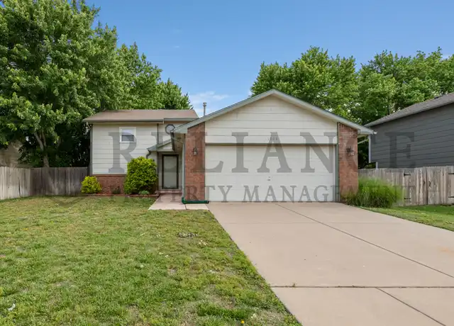 Property at 11902 W Jamesburg St, Wichita, KS, 67212, 4 beds, 2 baths, [object Object]