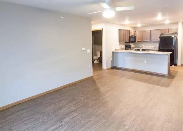 Property at Majestic Ridge - 3610 S Sparta Ave, Sioux Falls, SD, 57110, 1 bed, 1 bath, [object Object]