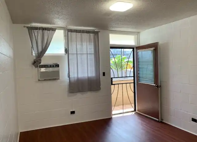 Property at 1554 Liholiho St Unit 304, Honolulu, HI, 96822, 2 beds, 1 bath, [object Object]