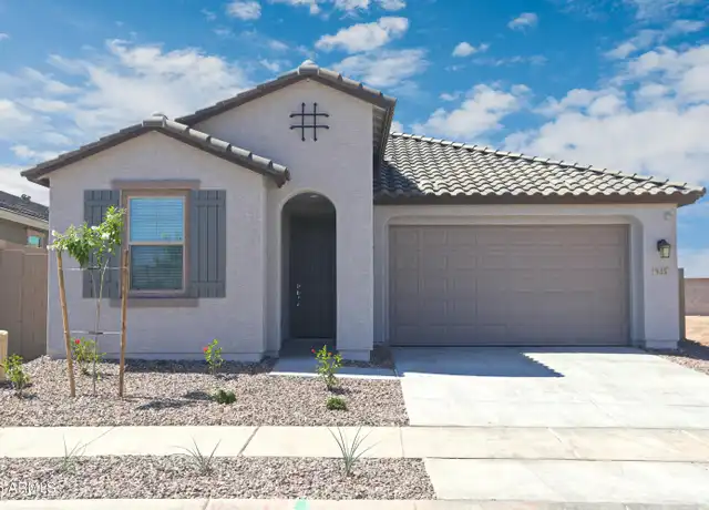Property at 935 W Finch Dr, San Tan Valley, AZ, 85140, 4 beds, 3.5 baths, [object Object]
