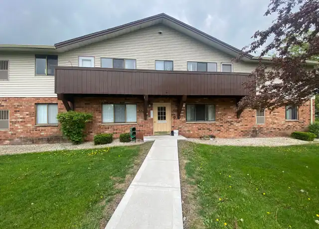 Property at 15655 Vienna Ct Unit 2, Germantown, WI, 53022, 2 beds, 1 bath, [object Object]