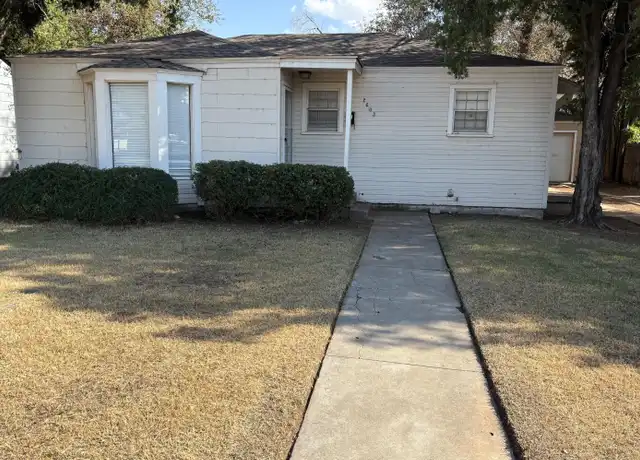 Property at 2603 35th St, Lubbock, TX, 79413, 2 beds, 1 bath, [object Object]