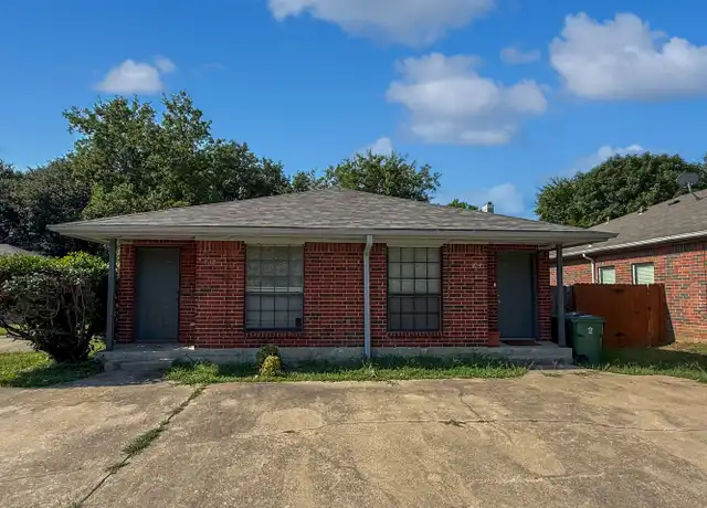 Property at 832 Mirabell Ct, Arlington, TX, 76015, 2 beds, 2 baths, [object Object]