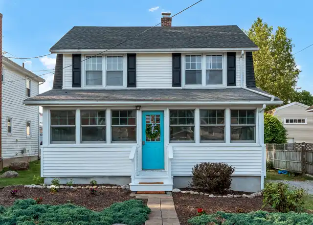 Property at 7 Whitecap Rd, Niantic, CT, 06357, 4 beds, 2 baths, [object Object]