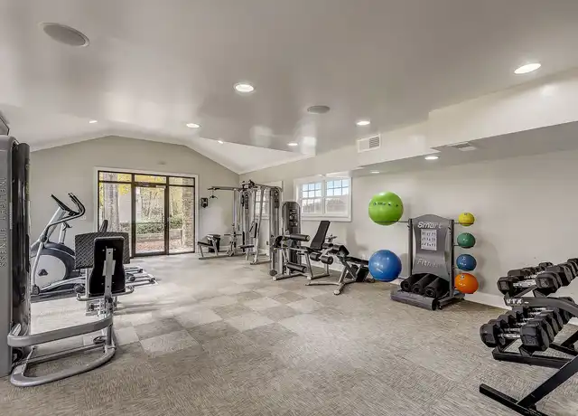 Property at Veridian at Sandy Springs - 1800 Windridge Dr, Sandy Springs, GA, 30350, 1 bed, 1 bath, [object Object]
