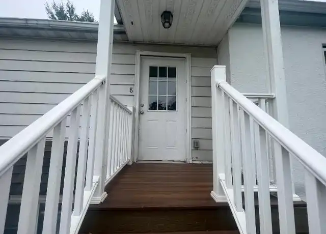 Property at 552 Creek Rd, Kennett Square, PA, 19348, 3 beds, 1 bath, [object Object]