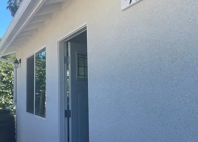 Property at 7726 Chimineas Ave, Reseda, CA, 91335, 2 beds, 1 bath, [object Object]