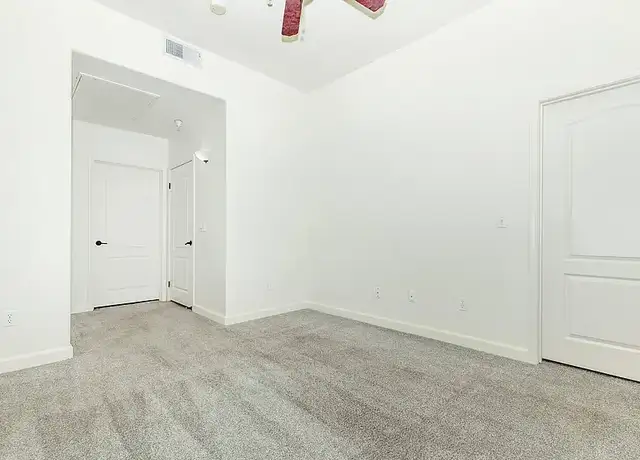 Photo of 434 Villa Ave, Clovis, CA 93612