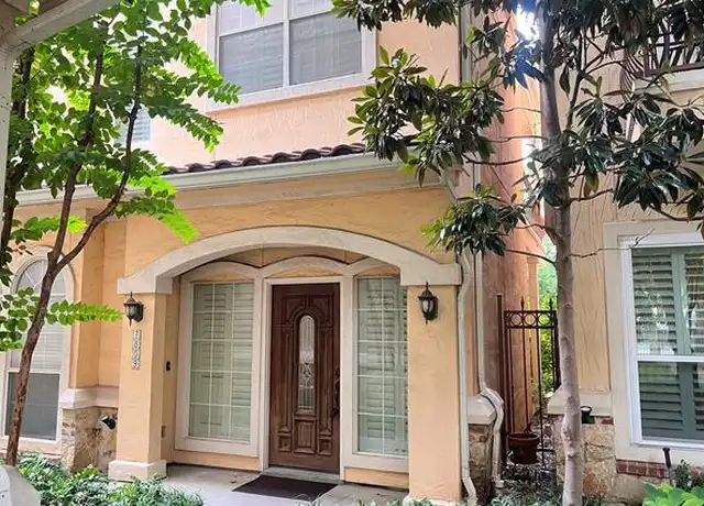 Property at 7809 Linwood Ave, Dallas, TX, 75209, 2 beds, 2.5 baths, [object Object]