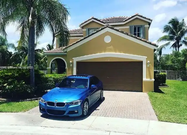 Property at 1538 Tamarind Ct, Weston, FL, 33327, 5 beds, 3.5 baths, [object Object]