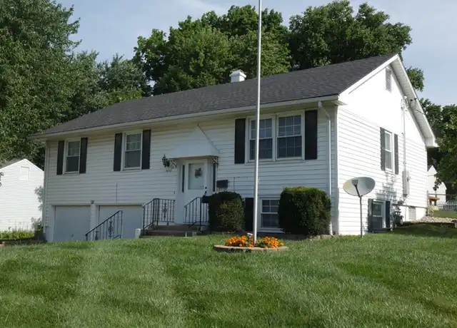Property at 1608 NE 65th St, Kansas City, MO, 64118, 3 beds, 1.5 baths, [object Object]