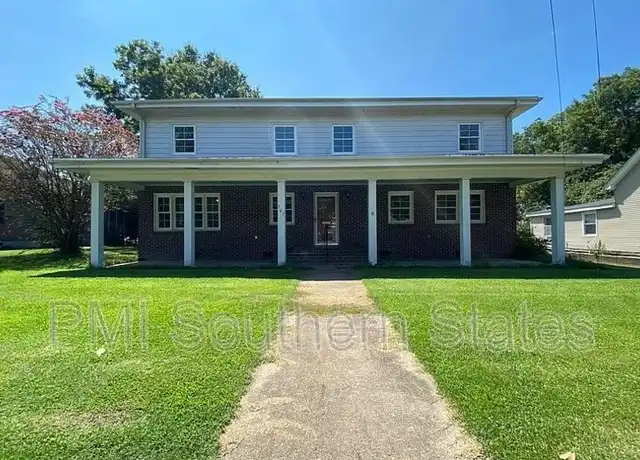Property at 303 W Buford St, Gaffney, SC, 29341, 6 beds, 5 baths, [object Object]
