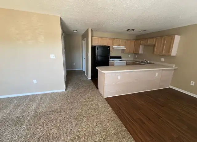 Property at 306 Courtney Dr SW Unit 230, Decatur, AL, 35603, 1 bed, 1 bath, [object Object]