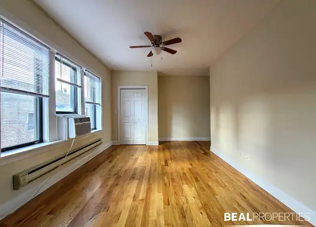 Property at 3728 N Pine Grove Ave Unit 3W, Chicago, IL, 60613, 1 bed, 1 bath, [object Object]
