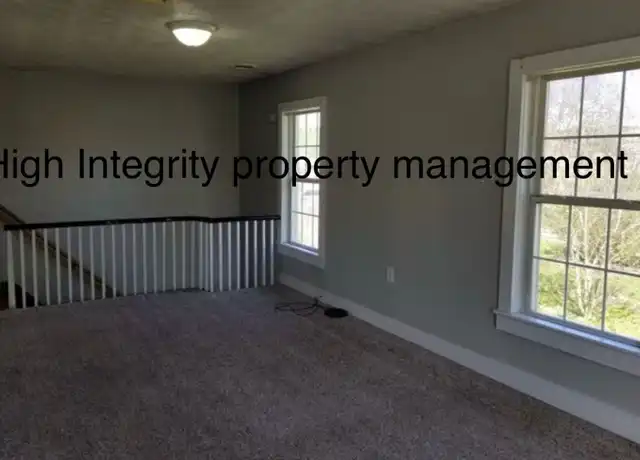 Property at 1001 Davis St Apt B, Elmira, NY, 14901, 3 beds, 1 bath, [object Object]