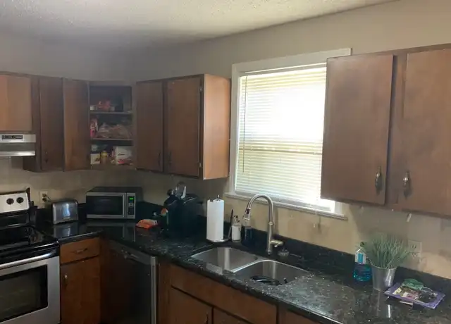 Property at 1435 Shirley St #4, Columbia, SC, 29205, 2 beds, 1.5 baths, [object Object]