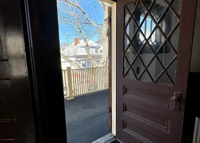 Property at 38 Georgia Ave Unit 2, Providence, RI, 02905, 2 beds, 1 bath, [object Object]