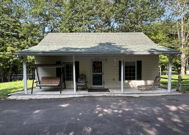 Property at 345 Woodlawn Ave, Mountain Top, PA, 18707, 1 bed, 1 bath, [object Object]