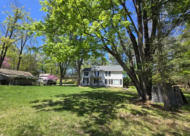 Property at 820 Columbus Ave, Stroudsburg, PA, 18360, 3 beds, 1 bath, [object Object]