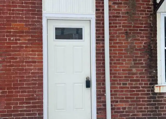 Property at 544 N 8th St Unit 2, Lebanon, PA, 17046, 1 bed, 1 bath, [object Object]