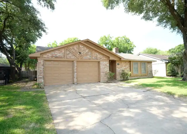 Property at 12515 Bexley Dr, Houston, TX, 77099, 3 beds, 2 baths, [object Object]