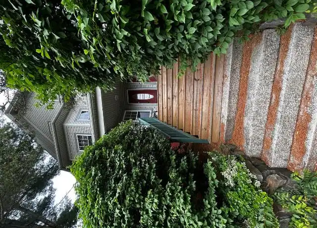Property at 556-558 Hope St Unit A, Providence, RI, 02906, 2 beds, 1 bath, [object Object]