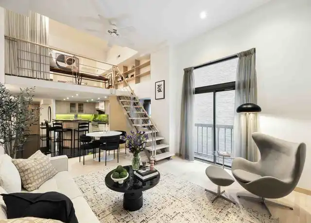 Property at 253 W 73rd St Unit 2G, New York, NY, 10023, 2 beds, 2 baths, [object Object]