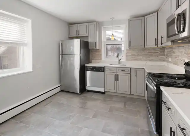 Property at 6120 N Kenmore Ave Unit 3W, Chicago, IL, 60660, 2 beds, 1 bath, [object Object]