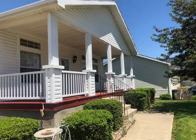 Property at 306 Grace Dr, Bloomington, IL, 61704, 3 beds, 2 baths, [object Object]