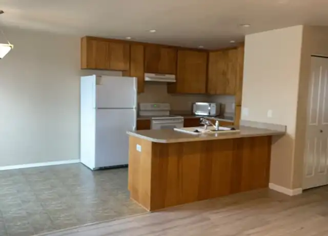 Property at 3161 Juniper Ridge Dr Unit 12, Medford, OR, 97504, 2 beds, 2 baths, [object Object]