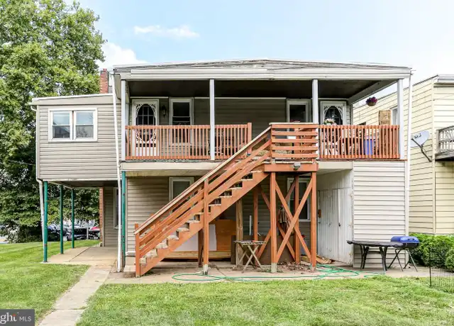 Property at 242 Bosler Ave Unit B, Lemoyne, PA, 17043, 2 beds, 1 bath, [object Object]