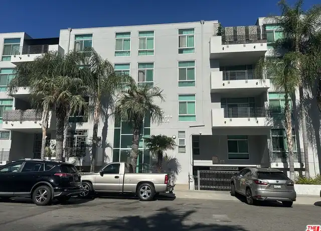 Property at 332 S Oxford Ave #206, Los Angeles, CA, 90020, 3 beds, 2 baths, [object Object]