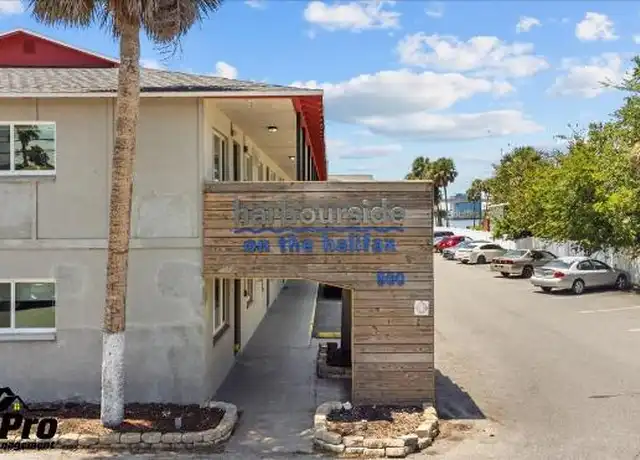Property at 900 S Peninsula Dr, Daytona Beach, FL, 32118, 2 beds, 1 bath, [object Object]