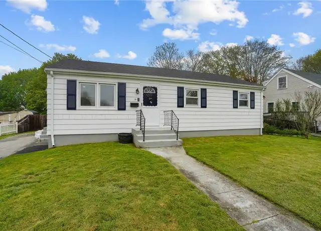 Property at 19 N Beacon Ter, Middletown, RI, 02842, 3 beds, 2 baths, [object Object]