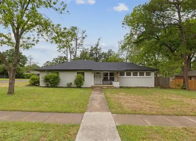 Property at 2203 Glenwood Ln, Denton, TX, 76209, 4 beds, 2 baths, [object Object]