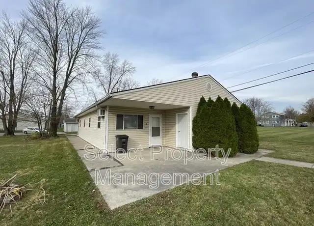 Property at 7608 Bluffton Rd Unit 3, Fort Wayne, IN, 46809, 1 bed, 1 bath, [object Object]