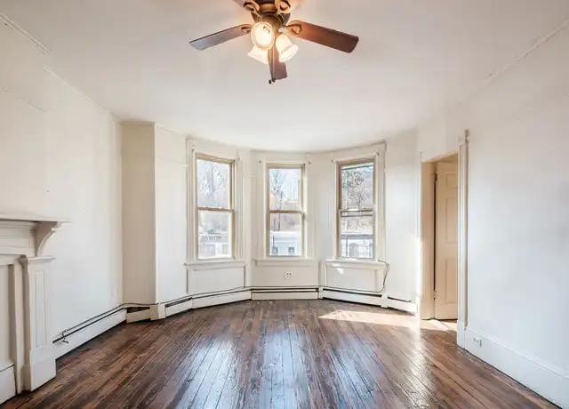 Property at 368 Liberty St Unit C, Newburgh, NY, 12550, 3 beds, 1 bath, [object Object]