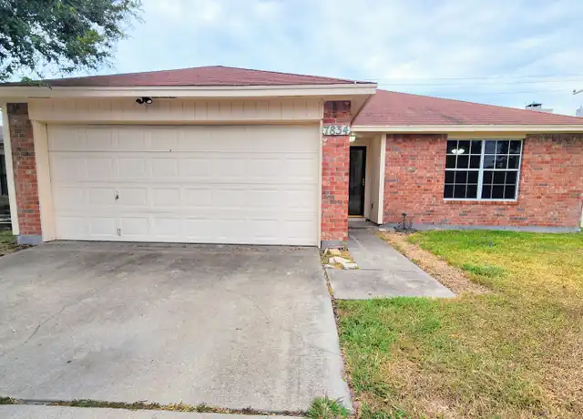 Property at 7834 Wolverine Dr, Corpus Christi, TX, 78414, 2 beds, 2 baths, [object Object]