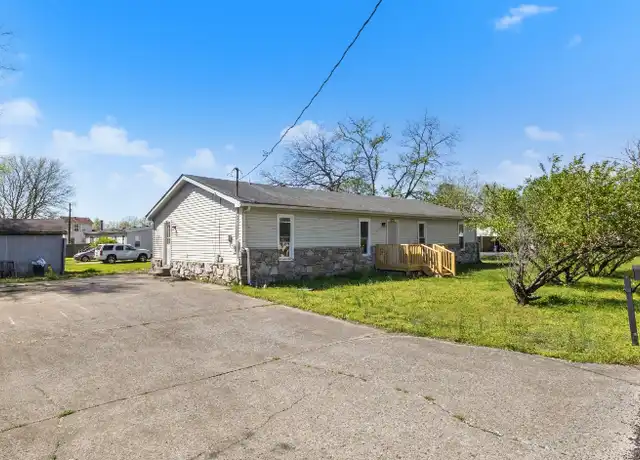 Property at 600 Lincoln Dr, Gallatin, TN, 37066, 3 beds, 2 baths, [object Object]