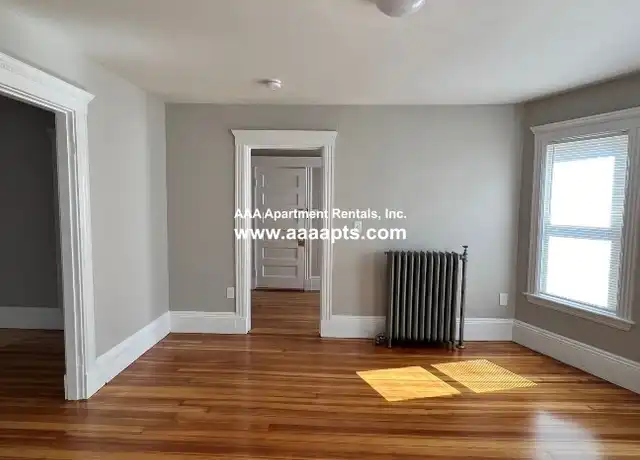 Property at 586 Salem St, Malden, MA, 02148, 3 beds, 1 bath, [object Object]