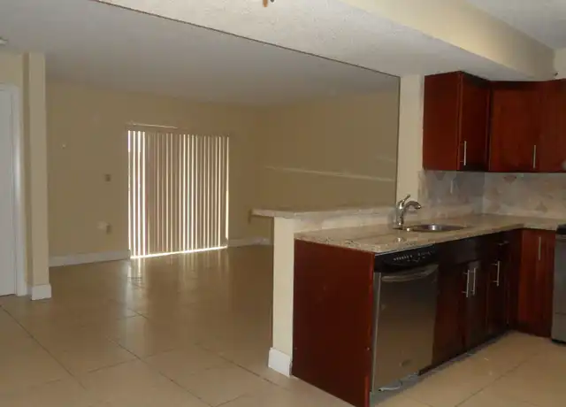 Property at 351 Palm Way #201, Pembroke Pines, FL, 33025, 2 beds, 2 baths, [object Object]