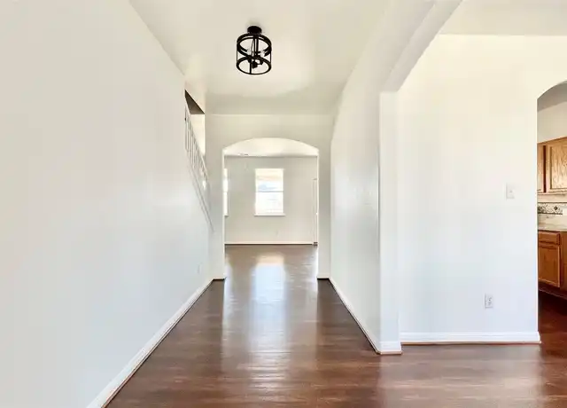 Property at 1102 Middle Brook Dr, Leander, TX, 78641, 4 beds, 2 baths, [object Object]