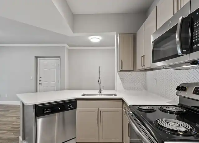 Property at 6313 Bluff Springs Rd Unit 290, Austin, TX, 78744, 1 bed, 1 bath, [object Object]