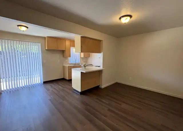 Property at 3010 Delta Ave, Modesto, CA, 95355, 2 beds, 1 bath, [object Object]