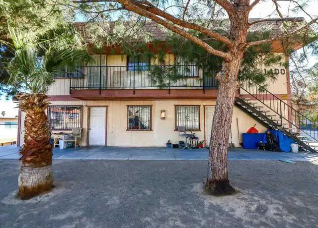Property at 1400 E Mesquite Ave Unit 4, Las Vegas, NV, 89101, 2 beds, 1 bath, [object Object]